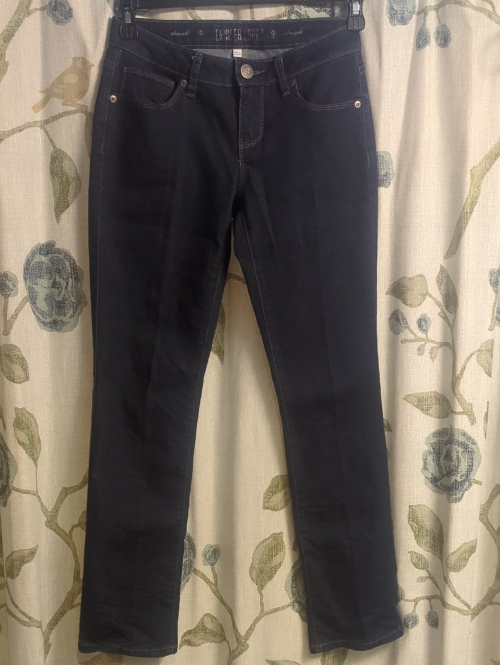Jennifer Lopez Women's straight Jeans